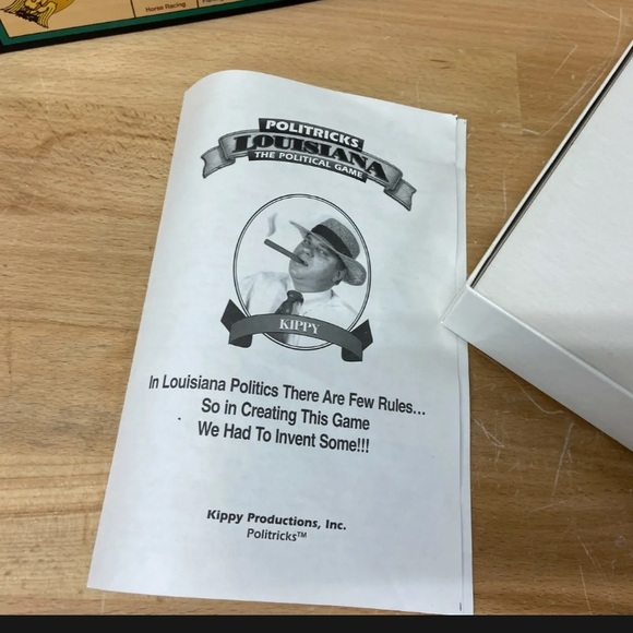 Louisiana POLITRICKS The Political Board Game Parady of LA Politics 1998 Vintage - Picture 9 of 9